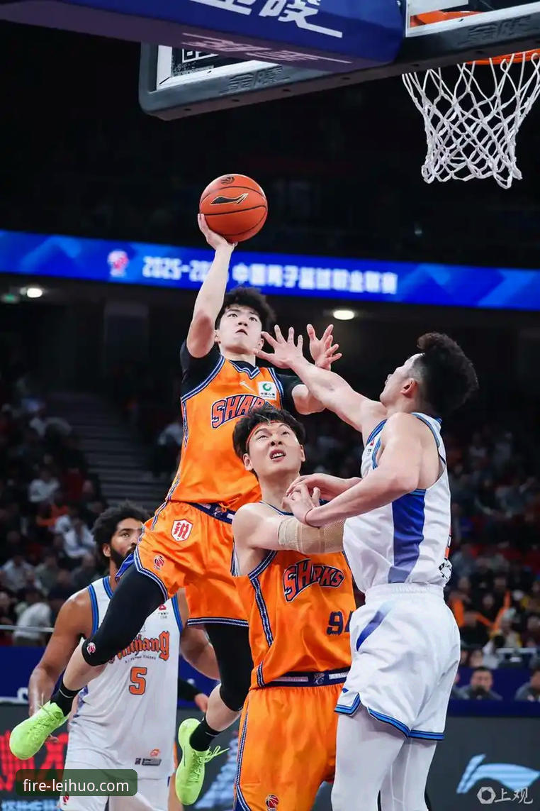 上海男篮12连胜登顶之路的战术与数据全面解析